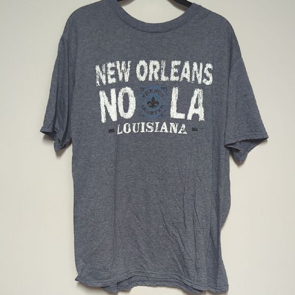 Gildan Blue Short Sleeve Tee Soft Cotton Blend - Picture 1 of 4